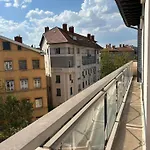 De La Croix-rousse 2* Lyon