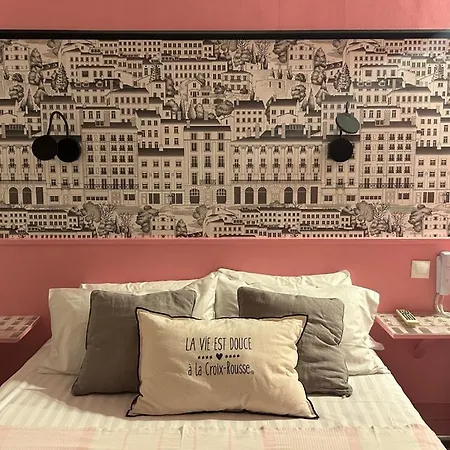 De La Croix-rousse Hotel 2*