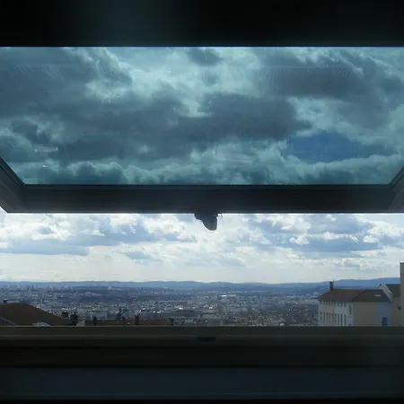 Hotel De La Croix-rousse