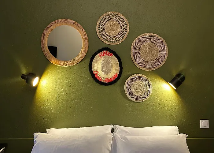 De La Croix-rousse Hotel