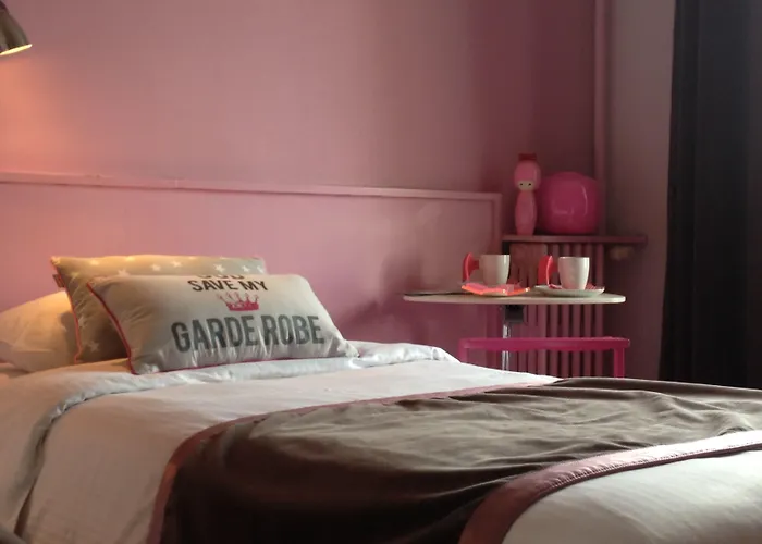 De La Croix-rousse Otel