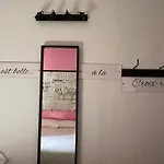 Hotel De La Croix-rousse