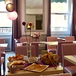 Hotel De La Croix-rousse Lione