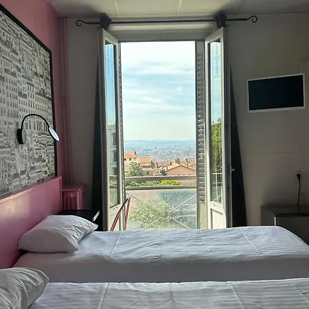 De La Croix-rousse 2* Lyon