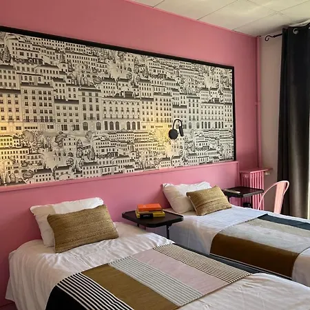 Otel De La Croix-rousse 2*