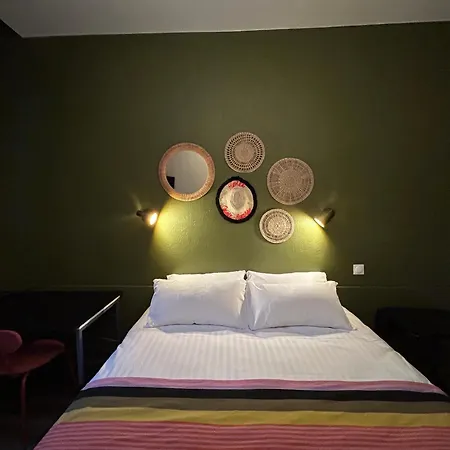 Hotel De La Croix-rousse Lyon