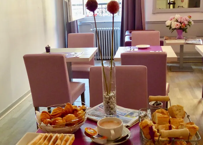 De La Croix-rousse Hotel 2*