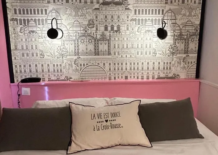 Hotel De La Croix-rousse
